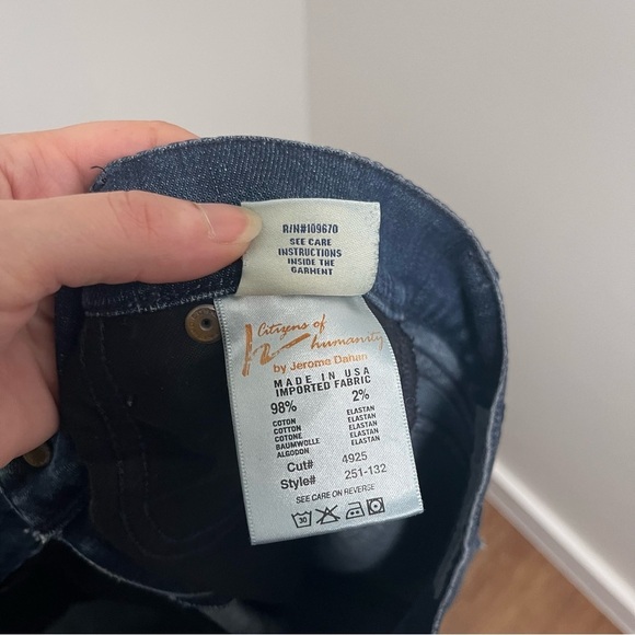 CITIZENS OF HUMANITY Hutton High Rise Wide Leg Distressed Jeans Size 27 / 4 - Picture 8 of 12